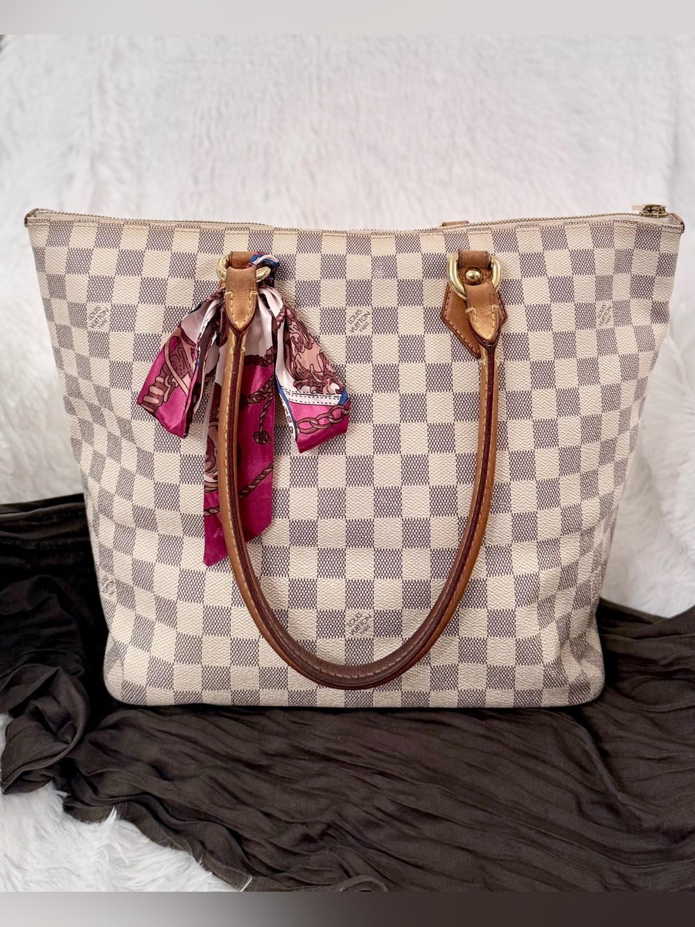 Louis Vuitton Saleya MM in Damier Azur